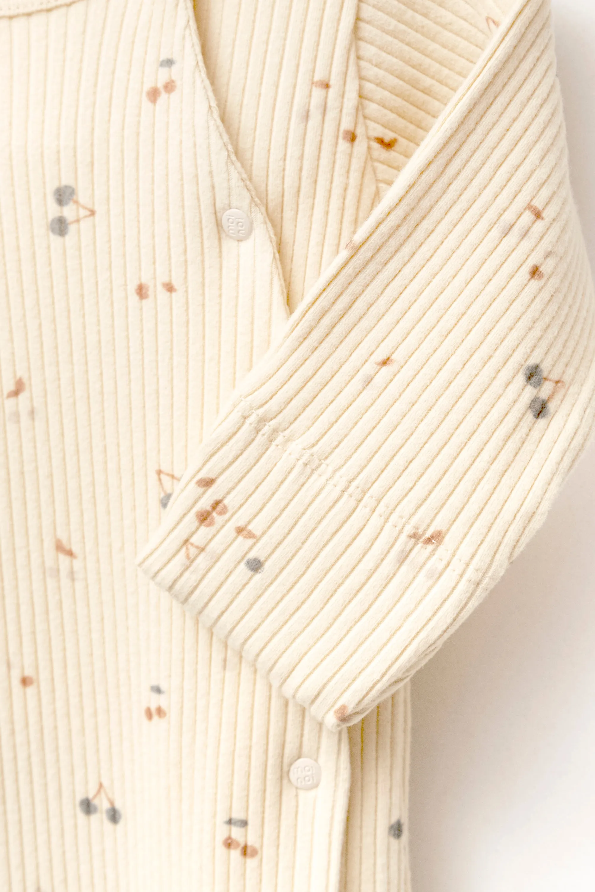 Cream Leaf Print Babygrow & Hat